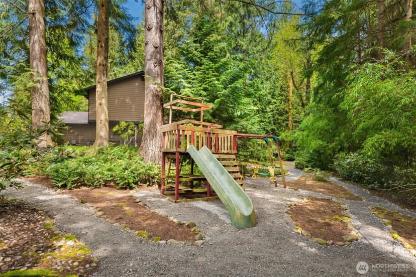 Property photo for 13303 48th Place W, Edmonds photo 37