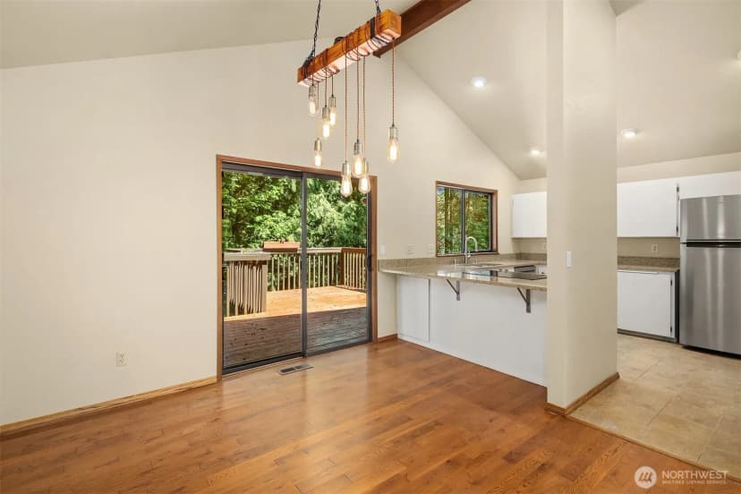 Property photo for 13303 48th Place W, Edmonds photo 11