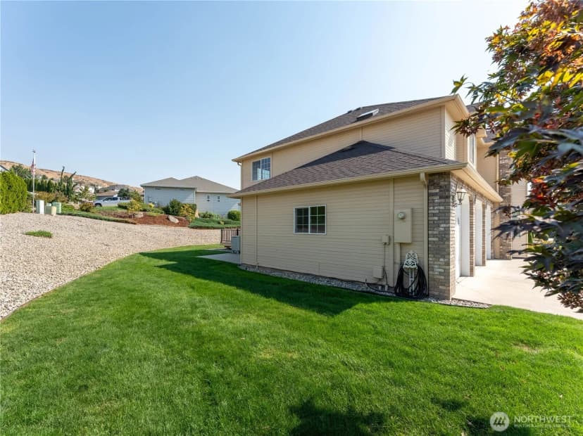 Property photo for 1649 Huntwood Lane, East Wenatchee photo 40