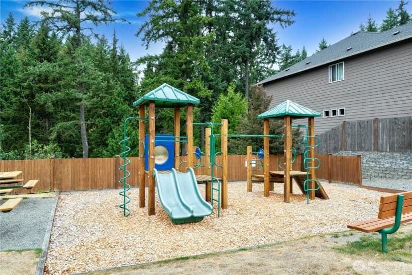 Property photo for 15402 61st Place W, Edmonds photo 26