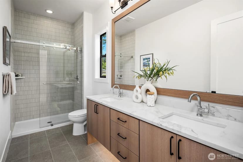 Property photo for 15659 Se 9th Street, Bellevue photo 25