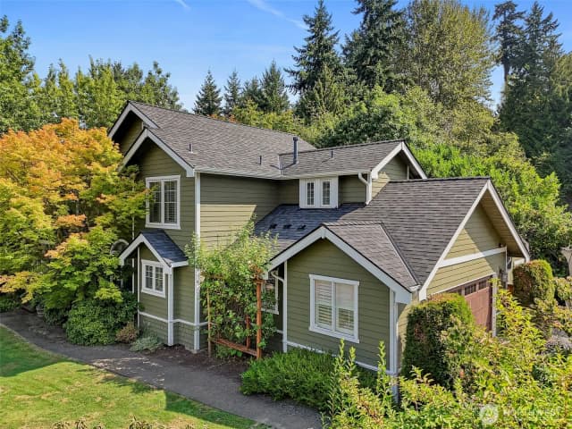 Property photo for 1835 Brookmonte Drive Se, Puyallup photo 2