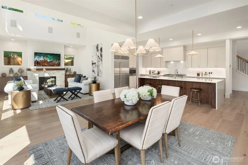 Property photo for 1015 165th Place Ne, Bellevue photo 11