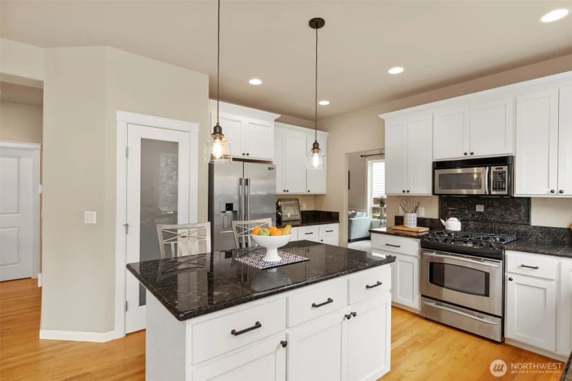Property photo for 5044 Debbie Court, Gig Harbor photo 8