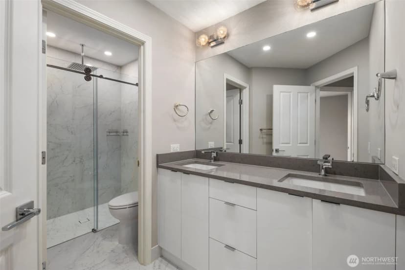 Property photo for 24004 Se 10th Court, Sammamish photo 28
