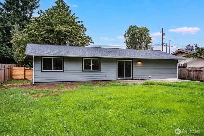 Property photo for 4513 22nd Avenue Se, Lacey photo 28
