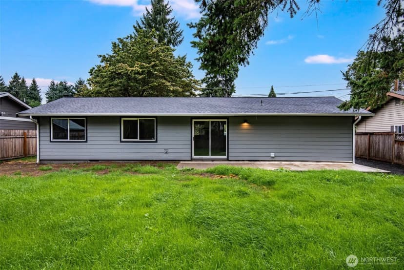 Property photo for 4513 22nd Avenue Se, Lacey photo 27