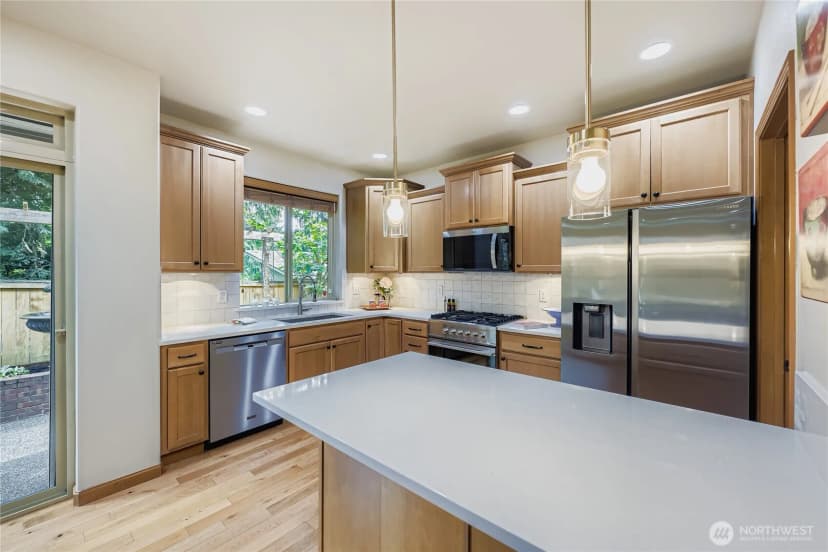 Property photo for 23132 87th Avenue W, Edmonds photo 7