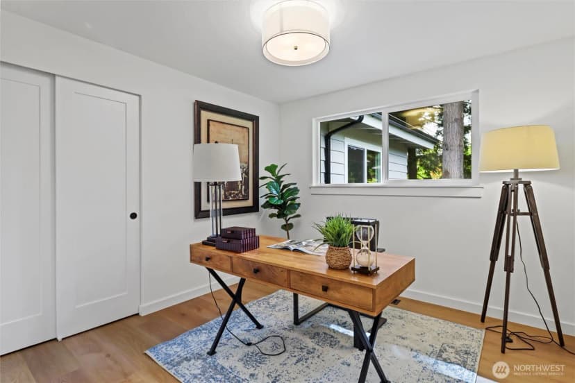 Property photo for 16551 Ne 27th Street, Bellevue photo 19