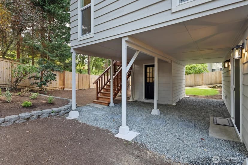 Property photo for 16551 Ne 27th Street, Bellevue photo 29