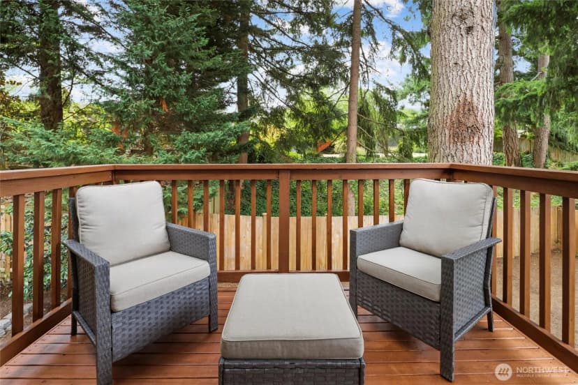 Property photo for 16551 Ne 27th Street, Bellevue photo 27