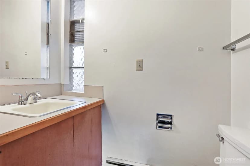 Property photo for 650 W Cremona Street, Seattle photo 26