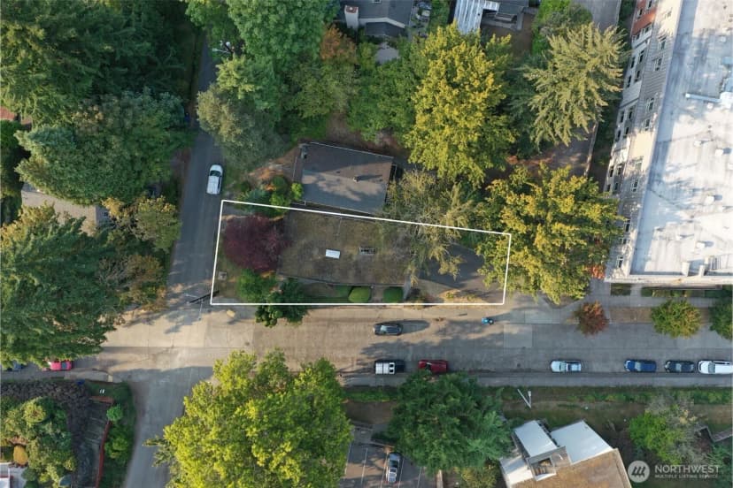 Property photo for 650 W Cremona Street, Seattle photo 34