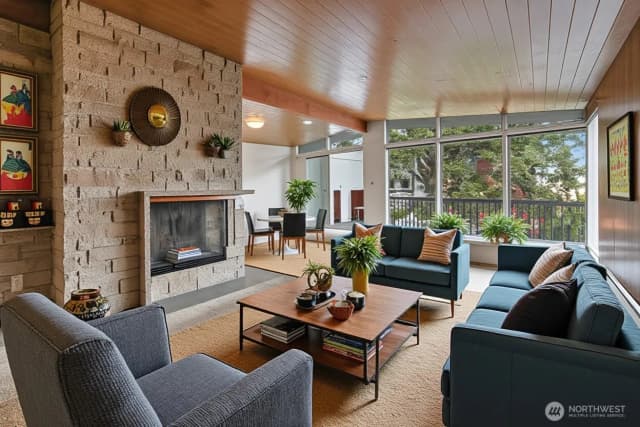 Property photo for 650 W Cremona Street, Seattle photo 5