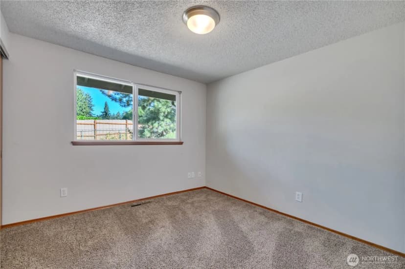 Property photo for 11225 108th Street Ct Sw, Tacoma photo 15