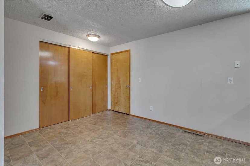 Property photo for 11225 108th Street Ct Sw, Tacoma photo 13