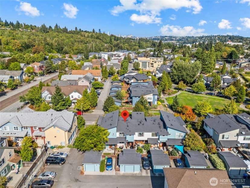 Property photo for 3013 S Nevada Street, Seattle photo 31