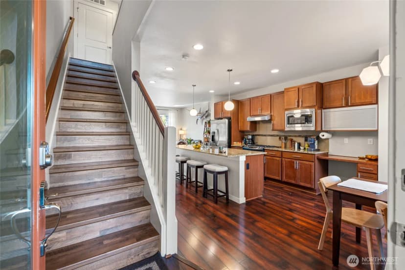 Property photo for 3013 S Nevada Street, Seattle photo 10