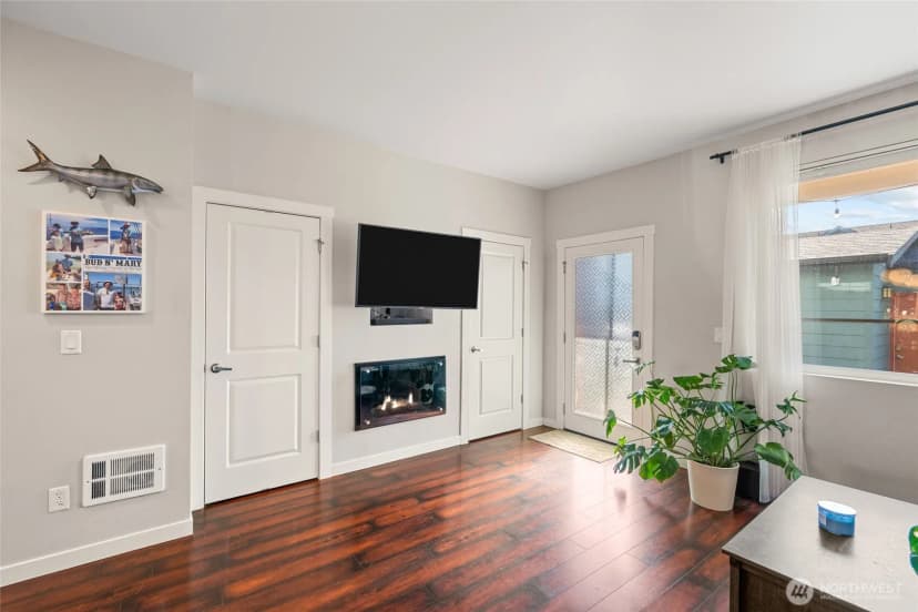 Property photo for 3013 S Nevada Street, Seattle photo 12