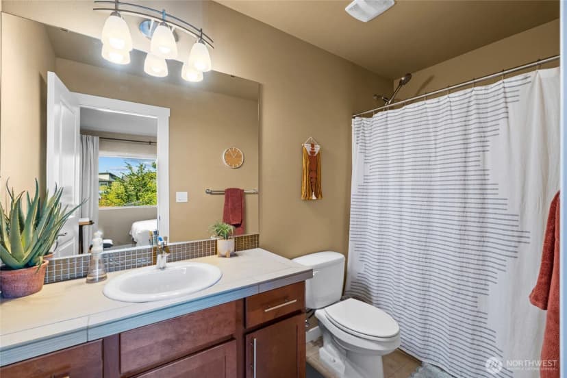 Property photo for 3013 S Nevada Street, Seattle photo 22