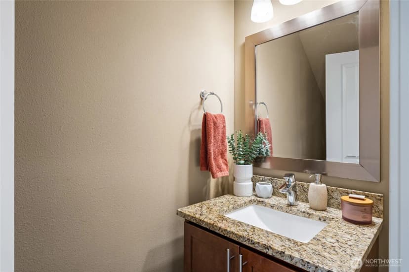 Property photo for 3013 S Nevada Street, Seattle photo 13