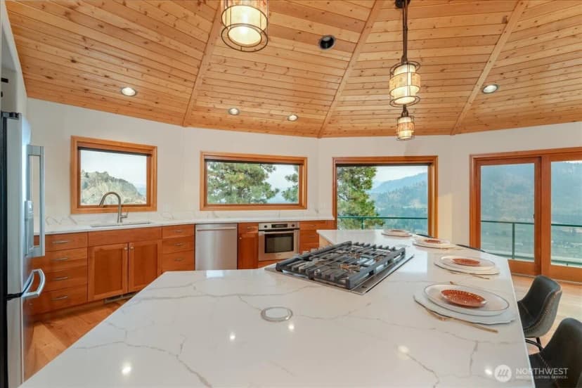 Property photo for 7081 Olalla Canyon Road, Cashmere photo 12