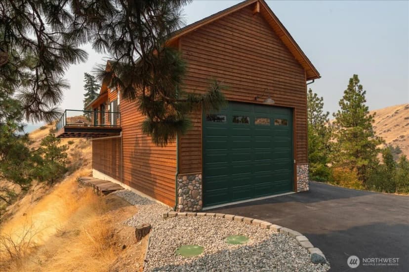 Property photo for 7081 Olalla Canyon Road, Cashmere photo 5