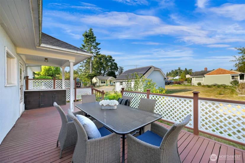 Property photo for 2914 Cornwall Avenue, Bellingham photo 24