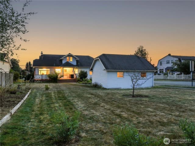 Property photo for 2914 Cornwall Avenue, Bellingham
