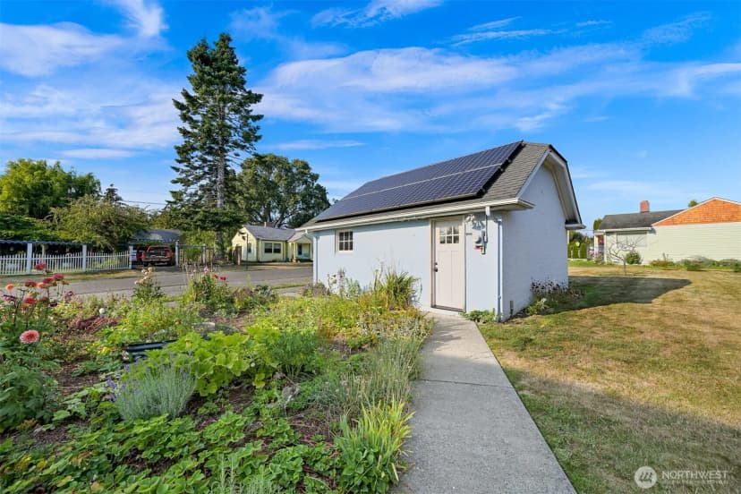 Property photo for 2914 Cornwall Avenue, Bellingham photo 29