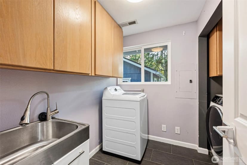 Property photo for 23403 Se 267th Street, Maple Valley photo 21