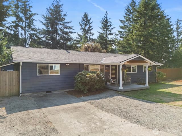Property photo for 23403 Se 267th Street, Maple Valley photo 3