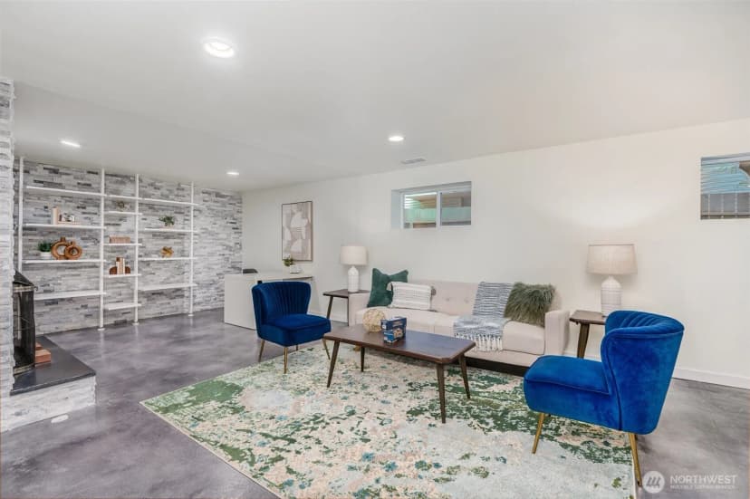 Property photo for 2329 Ne 103rd Street, Seattle photo 19