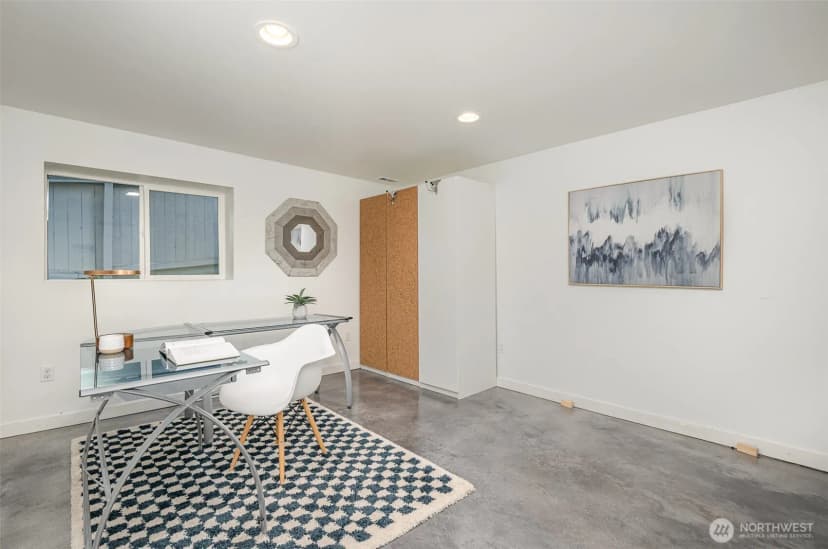 Property photo for 2329 Ne 103rd Street, Seattle photo 23