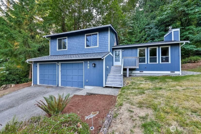 Property photo for 585 Mount Cedar Drive Sw, Issaquah