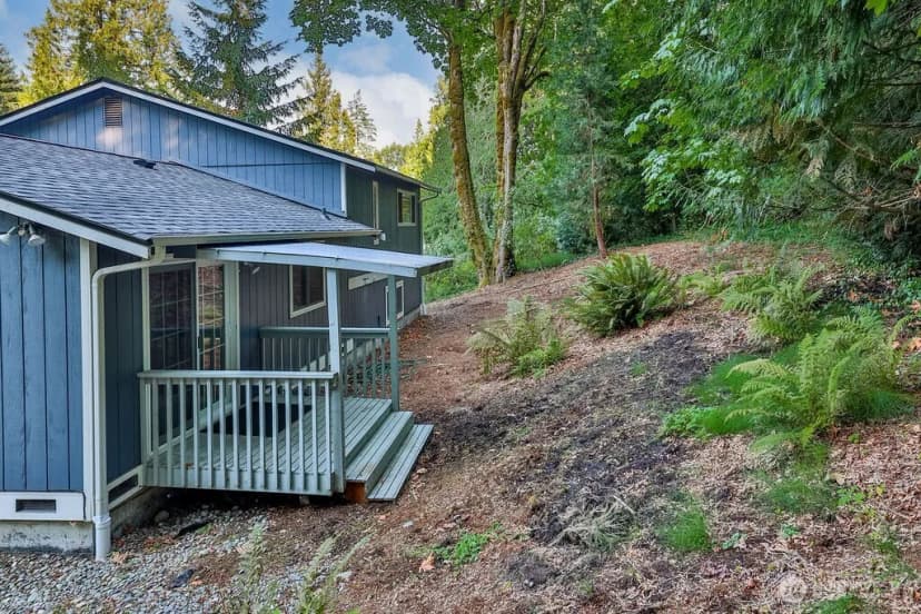 Property photo for 585 Mount Cedar Drive Sw, Issaquah photo 20