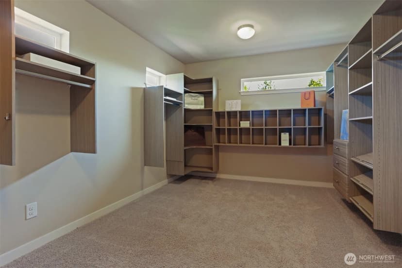 Property photo for 34258 56th Avenue S, Auburn photo 28