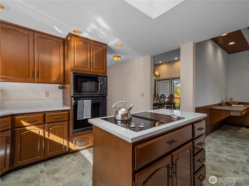 Property photo for 5020 58th Avenue Ct W, University Place photo 10