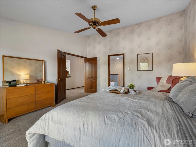 Property photo for 5020 58th Avenue Ct W, University Place photo 12