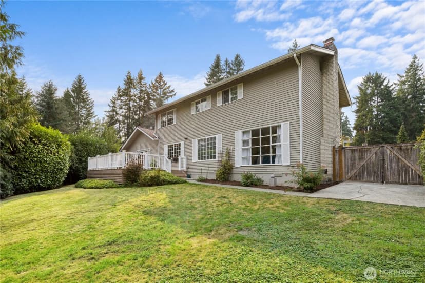 Property photo for 930 179th Place Ne, Bellevue photo 31