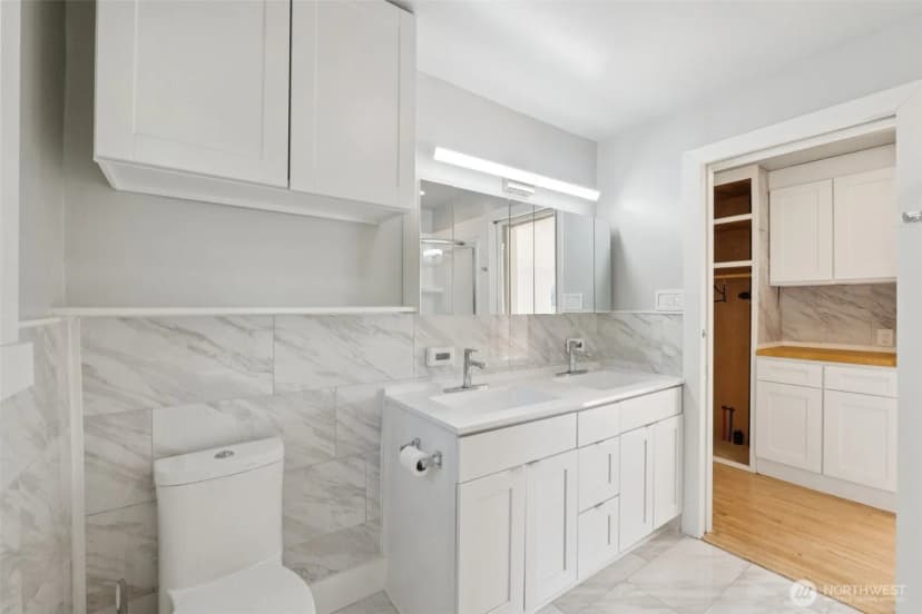Property photo for 3810 Ne 155th Street, Lake Forest Park photo 11