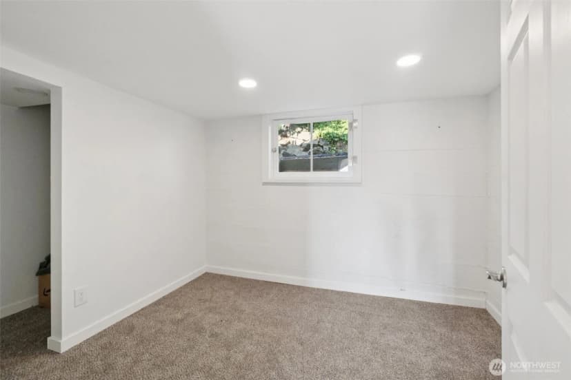 Property photo for 3810 Ne 155th Street, Lake Forest Park photo 25