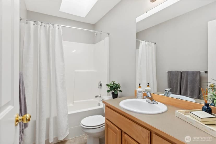 Property photo for 5300 Glenwood Avenue #o1, Everett photo 31