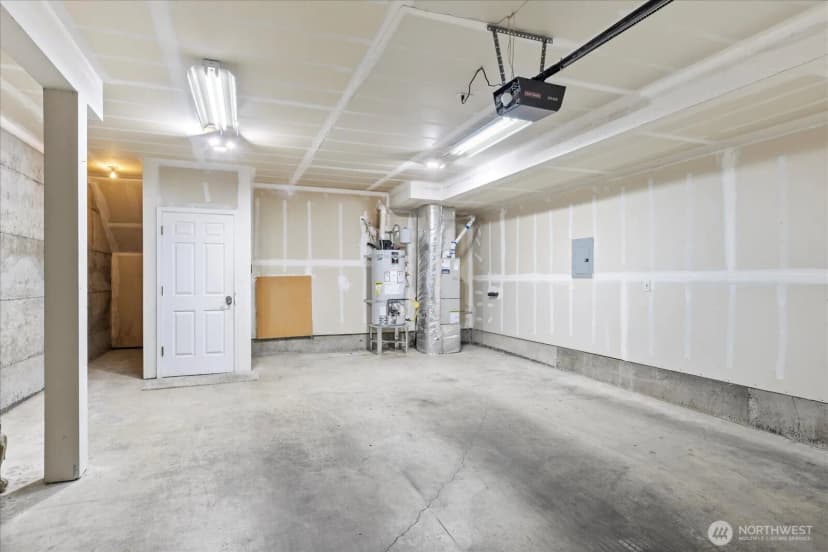 Property photo for 5300 Glenwood Avenue #o1, Everett photo 32