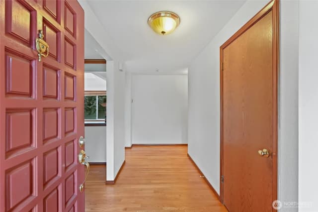 Property photo for 24225 15 Place Se, Bothell photo 5