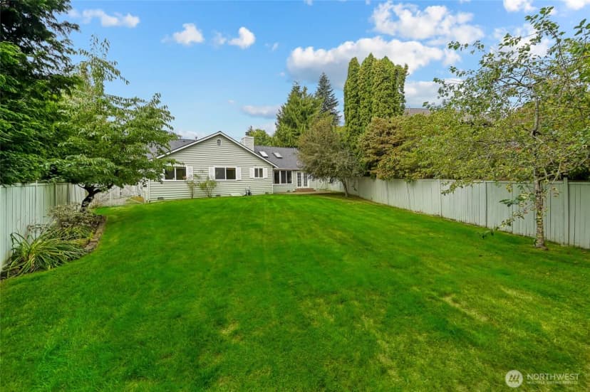 Property photo for 24225 15 Place Se, Bothell photo 31