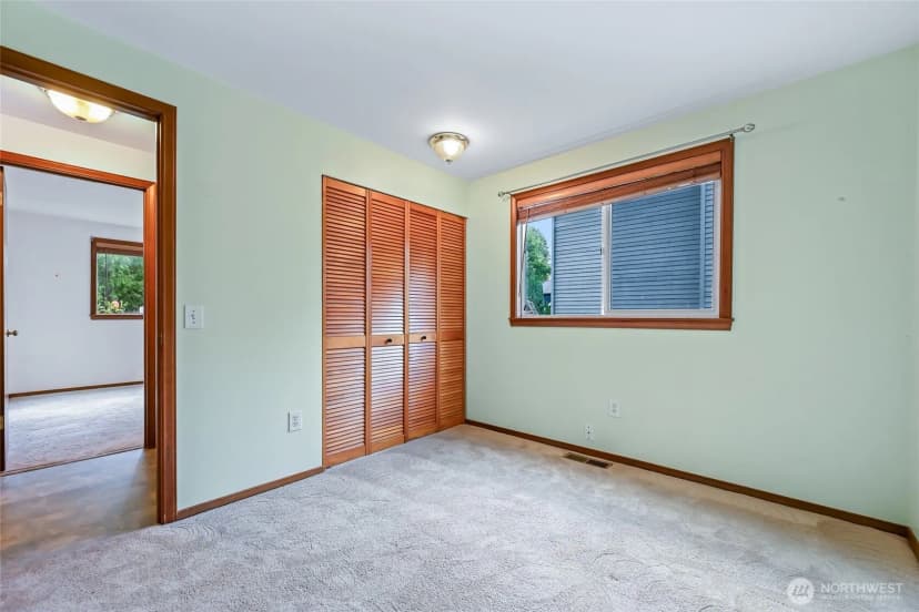 Property photo for 24225 15 Place Se, Bothell photo 24