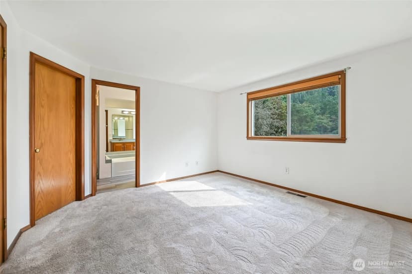 Property photo for 24225 15 Place Se, Bothell photo 18