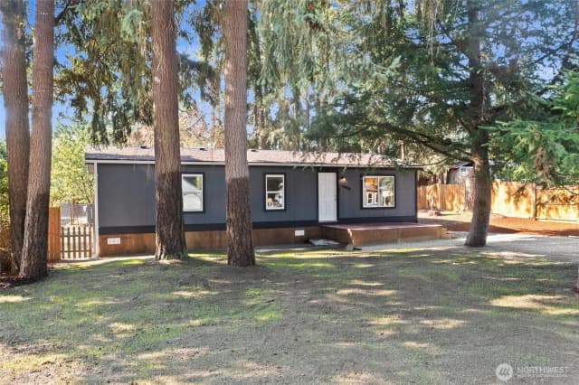 Property photo for 4622 233rd Street Ct E, Spanaway photo 2