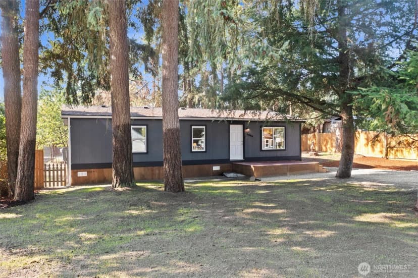 Property photo for 4622 233rd Street Ct E, Spanaway photo 2